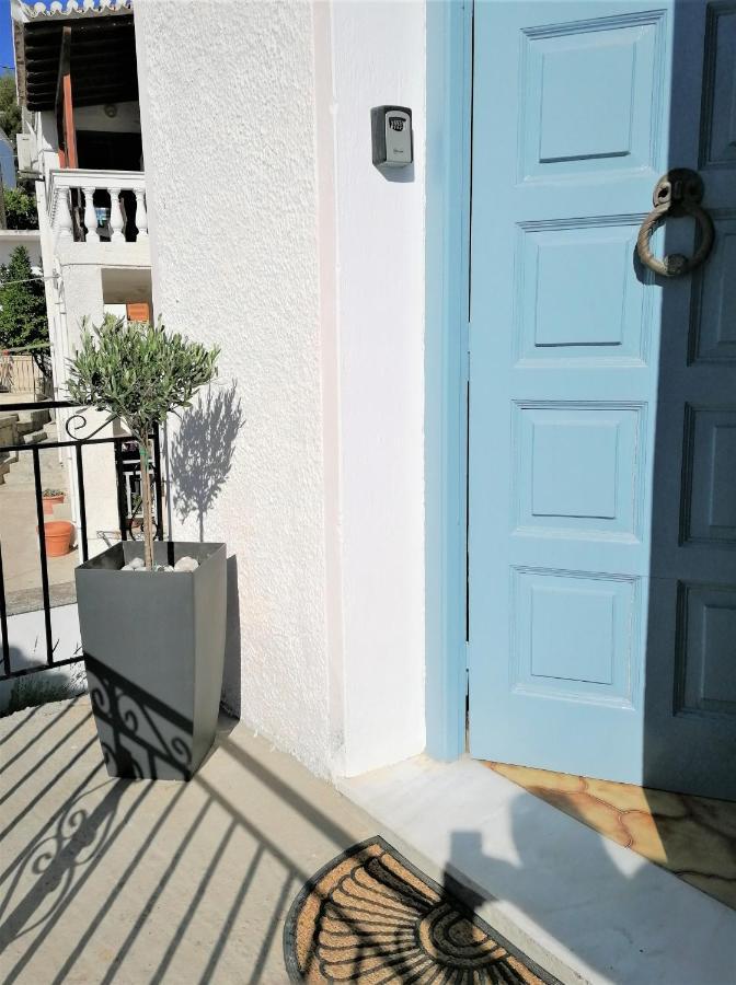 Summer House In Spetses Exteriér fotografie